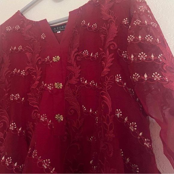 Size 42 .exact size.wore once for 2 hours.if more pics need ask me. - Picture 5 of 6